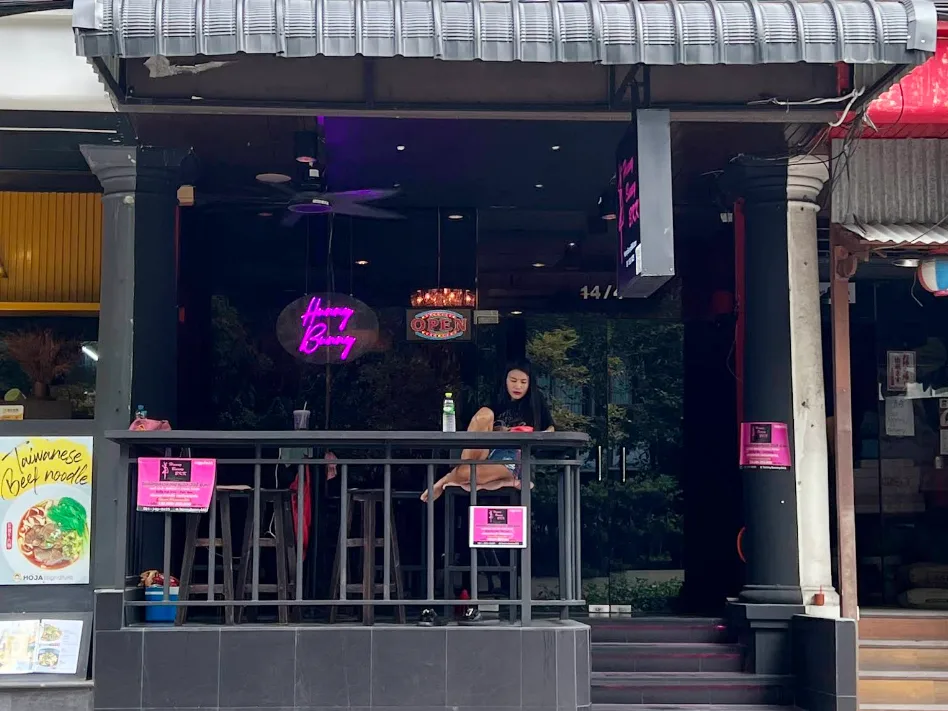 Hunny Bunny BKK Massage