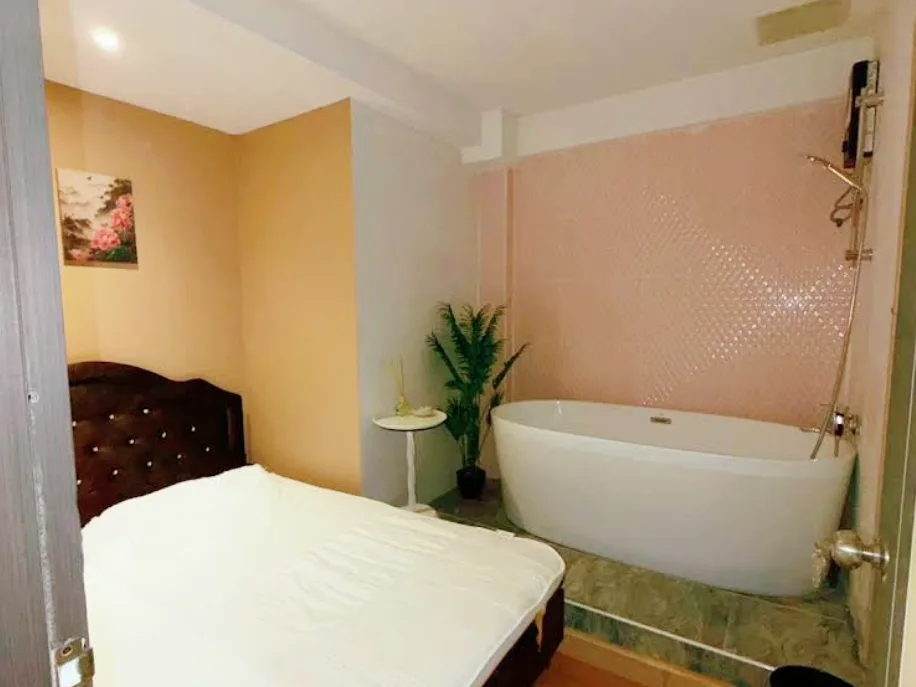 Near Nuru Massage配图2