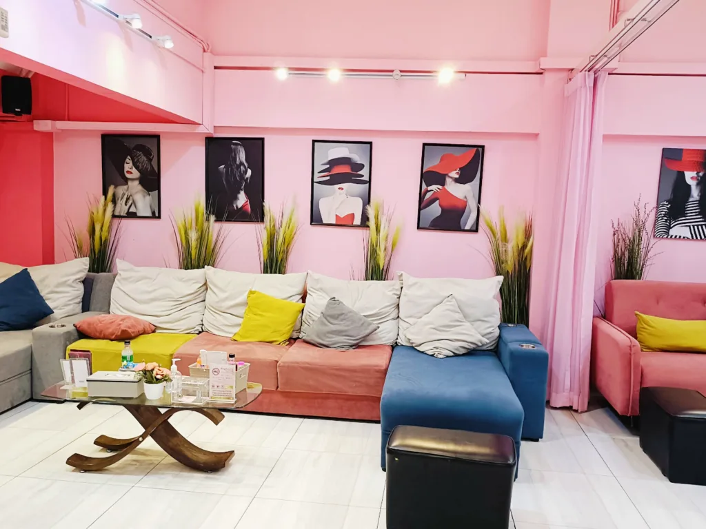 Pink X Station配图1