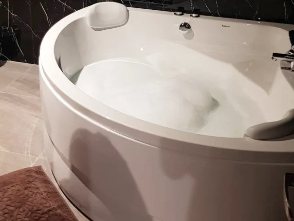 Waterbomb Massage配图5