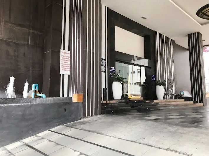 拉贝尔La Belle配图2