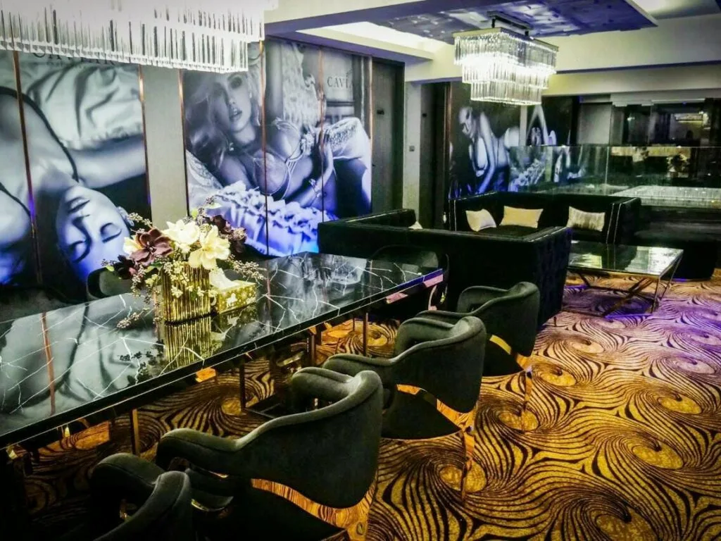 黑鱼子酱Black Caviar Executive Club配图